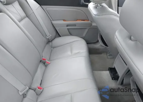 2008 Cadillac Sts V6 from USA, damaged, VIN 1G6DW67VX80117507